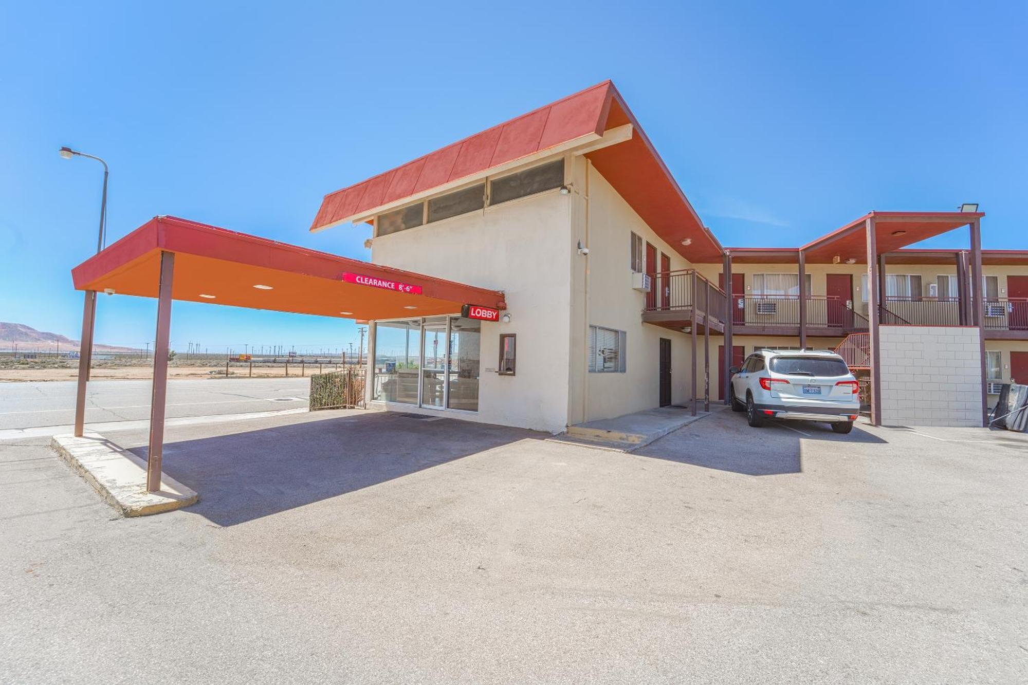 Mojave Hotel Экстерьер фото